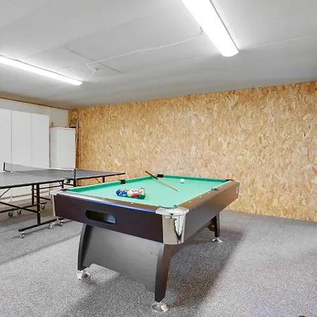 Дом отдыха Gorgeous In With Wifi Гриннстед